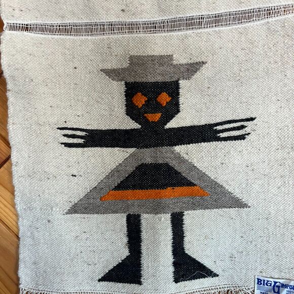 Vintage Ecuadorian Wool Tapestry - Picture 4 of 5